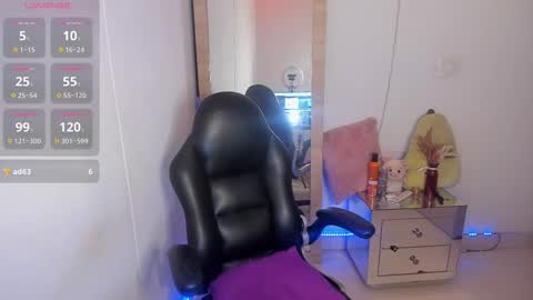 tylor_love online show from February 15, 4:14 pm