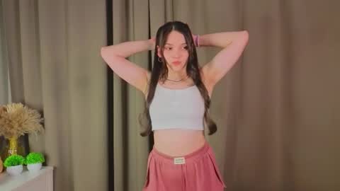 Emily online show from November 30, 11:03 am