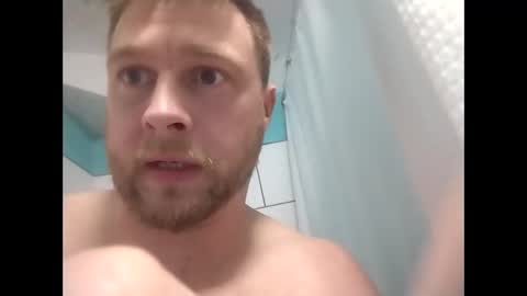 tyreking online show from November 9, 10:30 pm