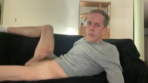 Snapshot of tyronev70 chatting on September 12, 4:51 pm Ty online show from September 12, 4:51 pm