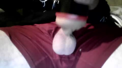 tystickk66 online show from November 11, 10:48 am