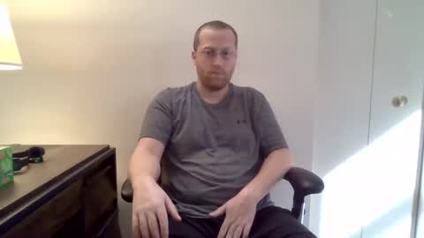 Snapshot of tytheexhibionist24 chatting on October 7, 9:23 pm tytheexhibionist24 online show from October 7, 9:23 pm