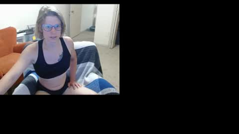 Snapshot of tyyyler93 chatting on August 5, 10:33 pm TylerAlternative online show from August 5, 10:33 pm