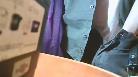 u02g2 online show from April 23, 4:20 pm