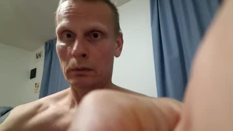 Snapshot of u2232739082 chatting on November 22, 5:34 pm u2232739082 online show from November 22, 5:34 pm