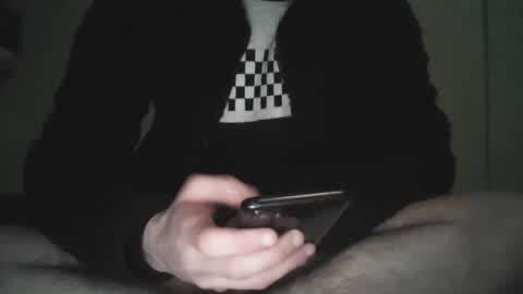 Snapshot of ubi_needra chatting on January 27, 9:02 am ubi online show from January 27, 9:02 am