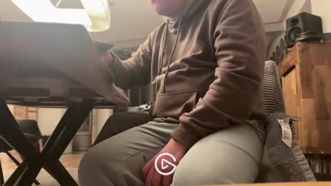 Snapshot of ueberdruck01 chatting on March 16, 8:24 pm ueberdruck01 online show from March 16, 8:24 pm