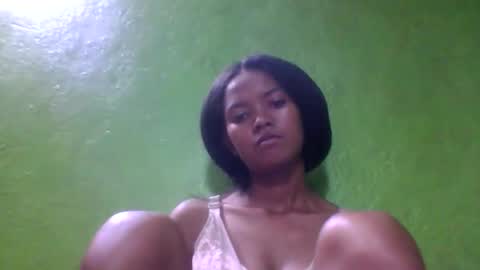 ueschancheuse online show from April 18, 7:07 pm