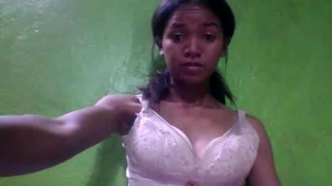 ueschancheuse online show from April 18, 7:58 pm