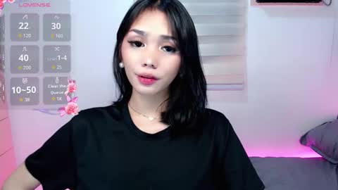 urbbgirl alliah online show from March 27, 9:21 am