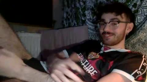 uhhstephen online show from December 19, 8:27 pm