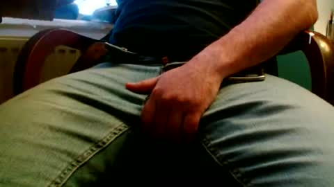 Snapshot of ukclive chatting on October 20, 3:56 pm ukclive online show from October 20, 3:56 pm