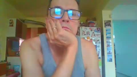 ulmeni4 online show from February 13, 2:46 pm