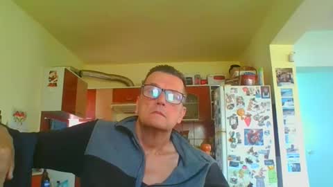 ulmeni4 online show from April 9, 10:53 am