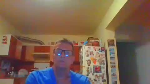 ulmeni4 online show from April 19, 6:21 pm