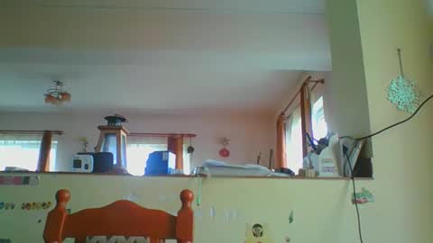 Snapshot of ulmeni7 chatting on May 7, 12:21 pm ulmeni7 online show from May 7, 12:21 pm
