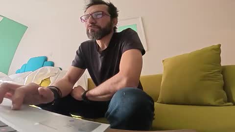 ultratoaster online show from December 5, 6:15 pm