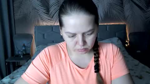 Ulyana online show from December 1, 7:35 am