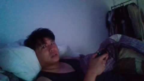 Snapshot of umdenny chatting on June 5, 7:25 am Dennythetruth online show from June 5, 7:25 am