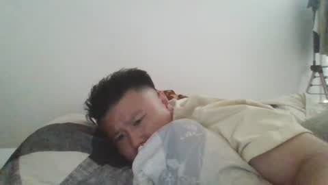 Snapshot of umdenny chatting on June 19, 9:51 pm Dennythetruth online show from June 19, 9:51 pm