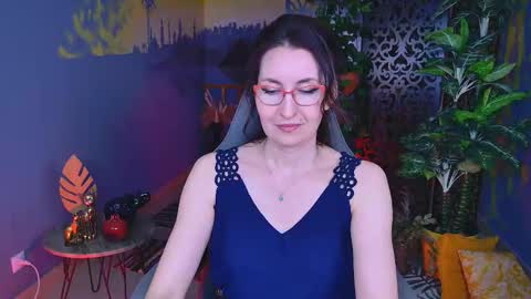 UnaTera online show from November 30, 5:22 am