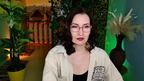 UnaTera online show from March 29, 9:09 am