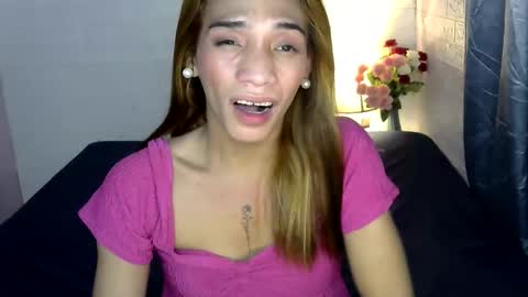 LOVELY JANE online show from March 17, 1:58 pm