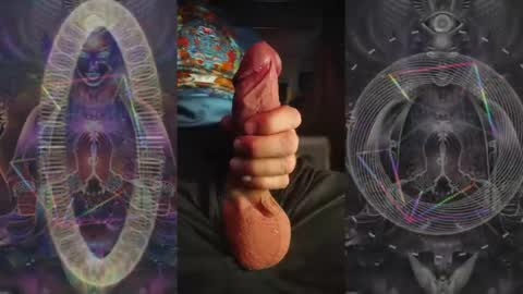 Snapshot of uncut_slut33 chatting on April 25, 3:20 am uncut_slut33 online show from April 25, 3:20 am
