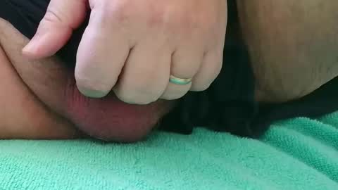 Snapshot of uncut_small_bi chatting on April 25, 12:52 pm uncut_small_bi online show from April 25, 12:52 pm