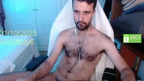 Snapshot of uncutboy6 chatting on October 1, 1:39 pm Uncut online show from October 1, 1:39 pm