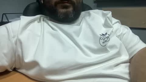 Snapshot of uncutdude321 chatting on September 26, 11:47 am uncutdude321 online show from September 26, 11:47 am