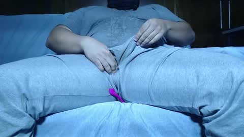 Snapshot of uncutmex26 chatting on February 14, 11:42 pm uncutmex26 online show from February 14, 11:42 pm