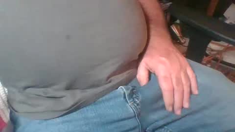 uncutmike7x5 online show from January 1, 7:10 pm