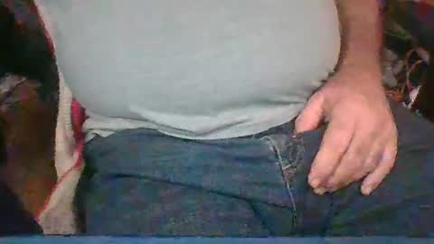 uncutmike7x5 online show from December 13, 9:31 pm