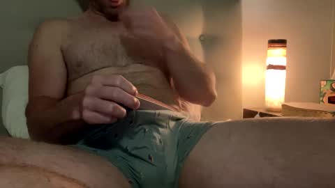 Snapshot of uncutnudist chatting on February 21, 2:38 pm uncutnudist online show from February 21, 2:38 pm