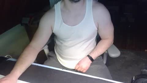 Under the desk online show from March 27, 10:09 pm