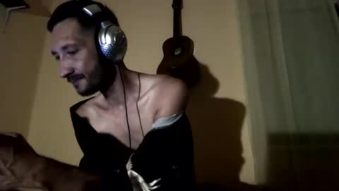 underguy19 online show from September 15, 9:48 pm