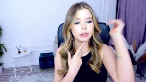 Alice online show from February 8, 1:54 am