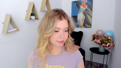 Alice online show from June 9, 3:29 am
