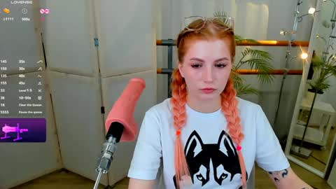 Snapshot of unicent chatting on January 22, 11:53 pm Call me Mira  thumbs up its make me happy online show from January 22, 11:53 pm