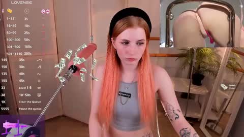 Snapshot of unicent chatting on February 12, 3:40 am Call me Mira  thumbs up its make me happy online show from February 12, 3:40 am