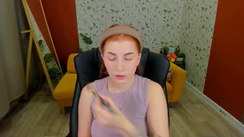 Call me Mira  thumbs up its make me happy online show from February 11, 8:36 pm