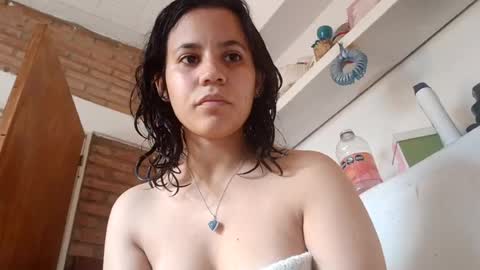 Snapshot of unicornio__763 chatting on June 11, 7:01 pm unicornio__763 online show from June 11, 7:01 pm