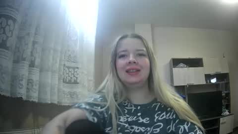 UniverseEmily online show from October 14, 6:36 am