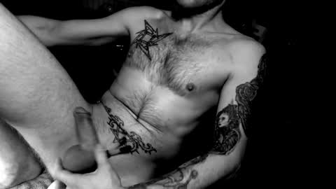 Snapshot of unlitimnaughty_ chatting on April 7, 7:31 am unlitimnaughty_ online show from April 7, 7:31 am