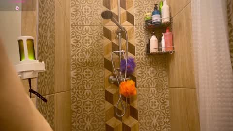 UnnaBella online show from January 28, 11:07 pm