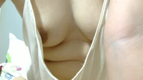 Snapshot of unpenetrated chatting on May 15, 10:22 am unny online show from May 15, 10:22 am