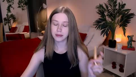 Snapshot of unreal_lady chatting on August 1, 1:21 pm unreal_lady online show from August 1, 1:21 pm