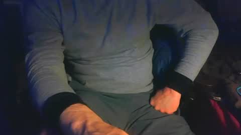 untouchableace84 online show from February 7, 7:01 am