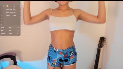 Snapshot of unu_nai chatting on December 9, 3:29 am new INSTA   online show from December 9, 3:29 am